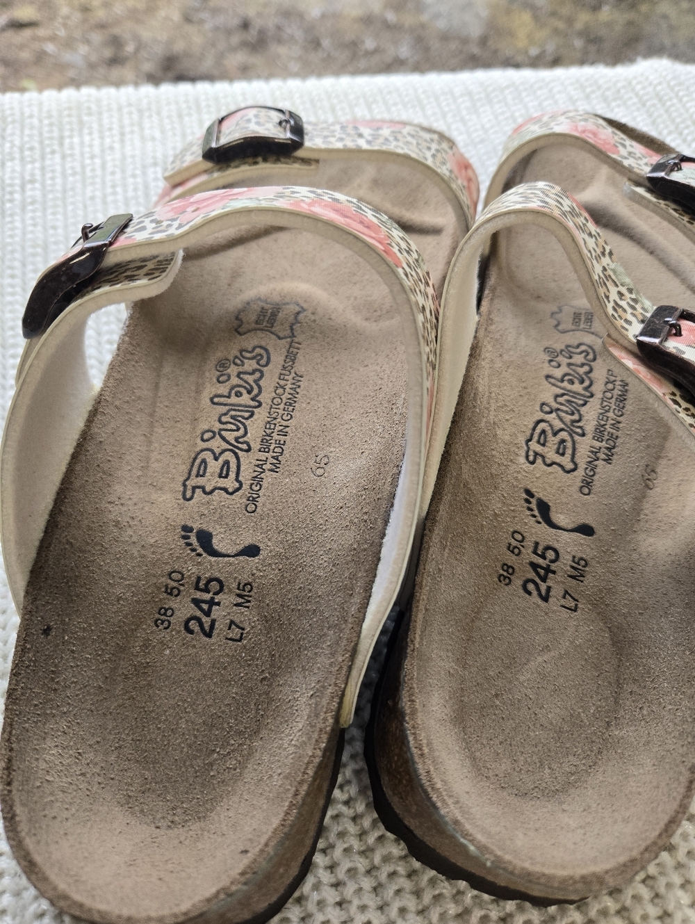 Birkenstock Birki’s Michele Leopard & Roses Print Sandals Size 38 NIB Rare - Picture 5 of 14